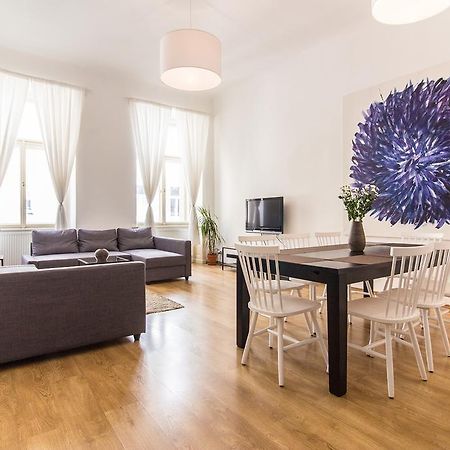 Mighty Prague Apartments Truhlarska المظهر الخارجي الصورة