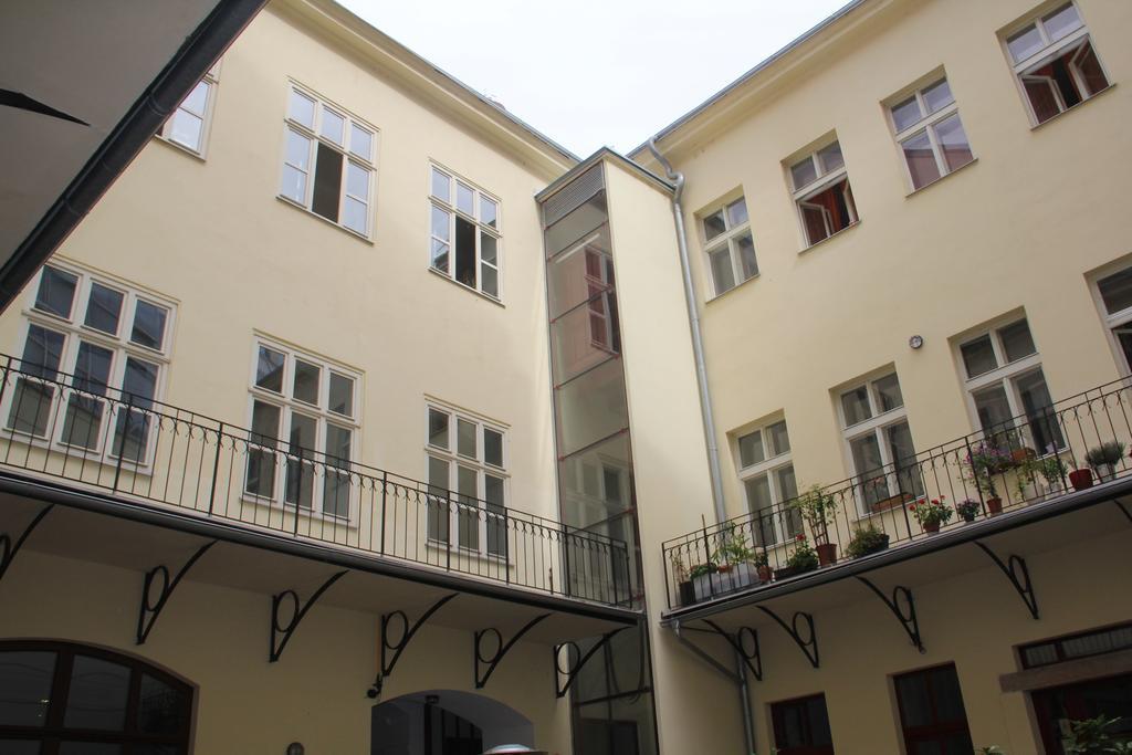 Mighty Prague Apartments Truhlarska الغرفة الصورة