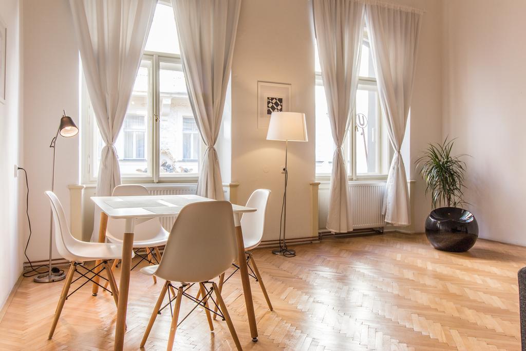 Mighty Prague Apartments Truhlarska المظهر الخارجي الصورة